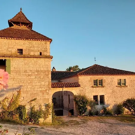 Location Maison 10-12 Personnes Le Moulinal47 *
