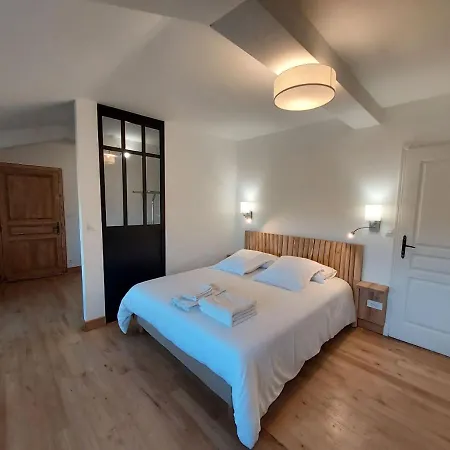 Location Maison 10-12 Personnes Le Moulinal47 Villa
