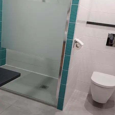 Location Maison 10-12 Personnes Le Moulinal47 *
